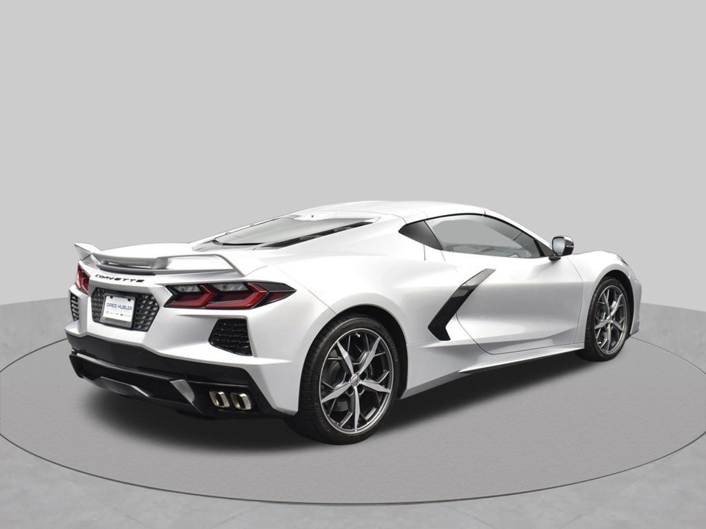 Used 2020 Chevrolet Corvette Stingray Preferred Cpe w/ 2LT Preferred Equipment Group RWD image 18