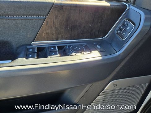 Used 2023 Ford F250 Lariat w/ Tow Technology Package image 22