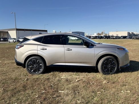 New 2026 Nissan Murano Platinum image 4