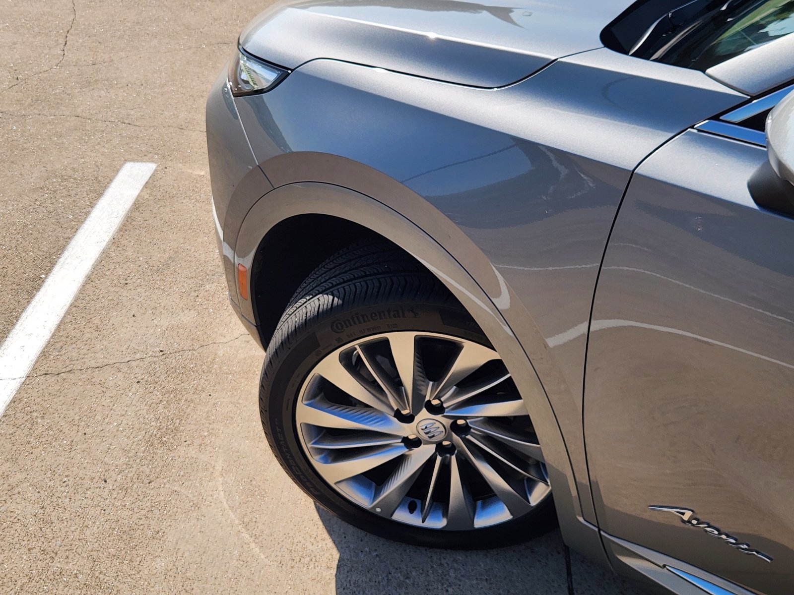 Used 2024 Buick Envision Avenir AWD/4WD image 18