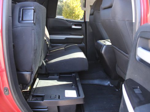 Used 2014 Toyota Tundra SR5 image 18