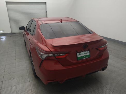 Used 2022 Toyota Camry SE w/ Convenience Package FWD image 6