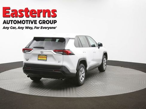 Used 2024 Toyota RAV4 LE AWD/4WD image 38