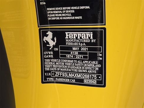 Used 2021 Ferrari F8 Tributo image 24