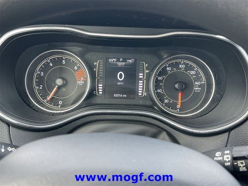 Used 2020 Jeep Cherokee Latitude image 14