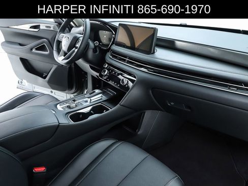 Certified 2026 INFINITI QX60 Luxe w/ Cargo Package AWD/4WD image 33