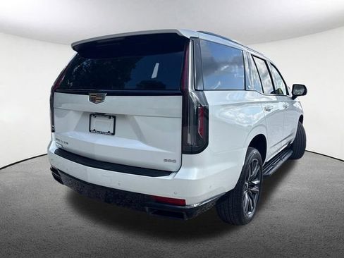 Certified 2024 Cadillac Escalade Sport w/ LPO, Floor Liner Package AWD/4WD image 17