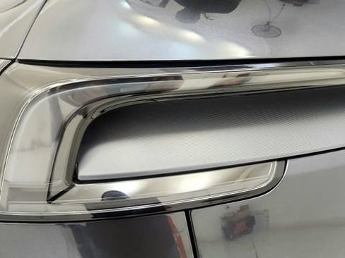 Used 2026 Tesla Model Y 2WD image 27
