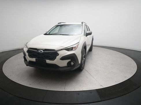 Certified 2024 Subaru Crosstrek 2.0i Premium w/ Crosstrek Mirror Package AWD/4WD image 12