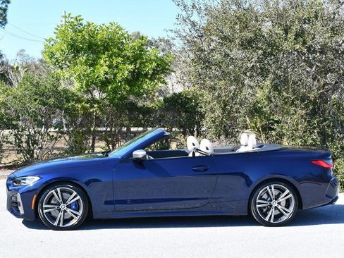 Used 2024 BMW M440i Convertible w/ Premium Package image 28