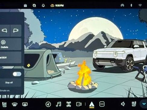 Used 2023 Rivian R1S Adventure image 47