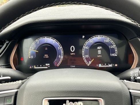 New 2026 Jeep Grand Cherokee L Limited image 14