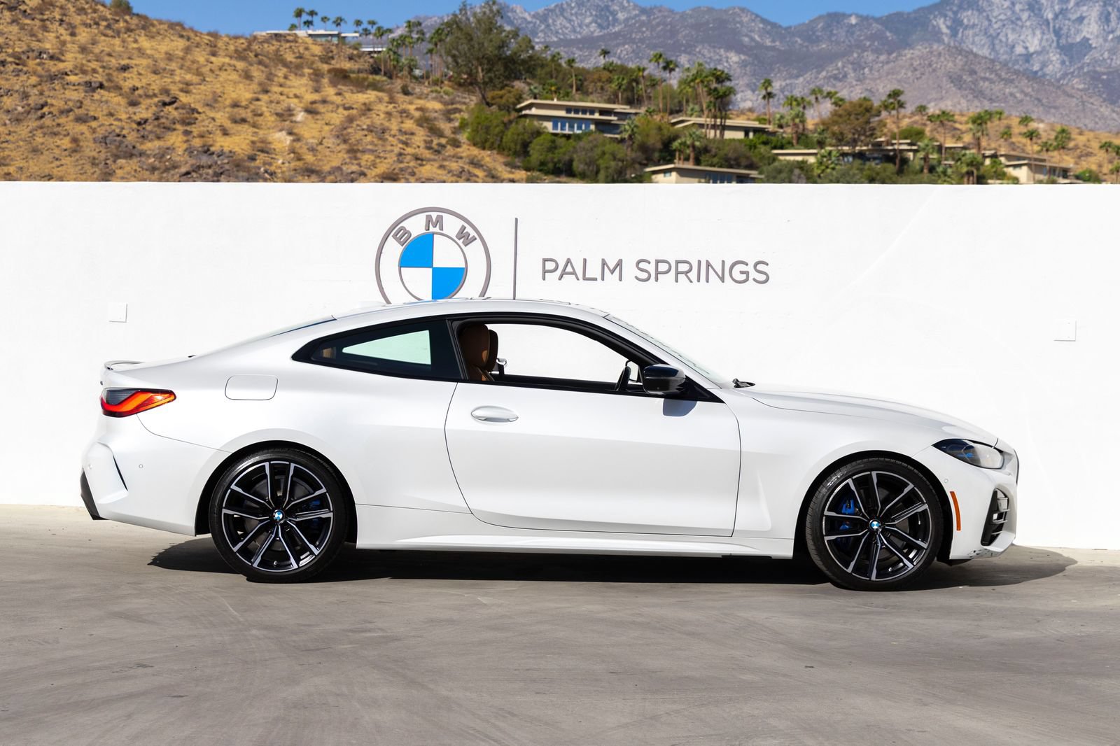 Certified 2024 BMW 430i Coupe w/ M Sport Package RWD image 6