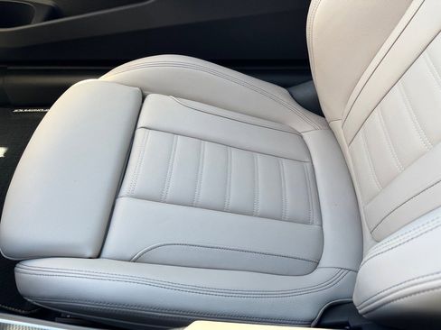 Used 2023 BMW 440i xDrive M440i xDrive w/ Premium Package image 34