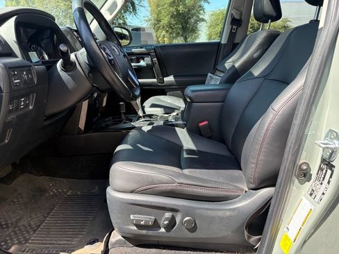 Used 2023 Toyota 4Runner TRD Off-Road Premium w/ Off Road Premium Plus Package AWD/4WD image 8