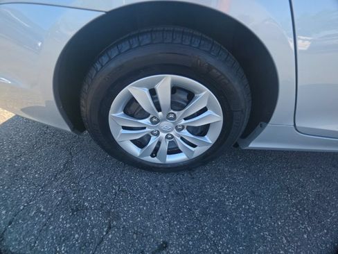 Used 2012 Hyundai Sonata GLS FWD image 10