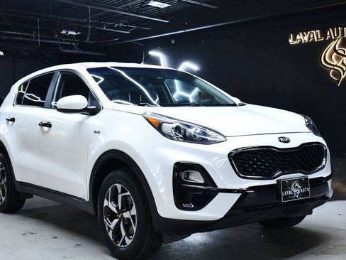 Used 2021 Kia Sportage LX AWD/4WD image 2