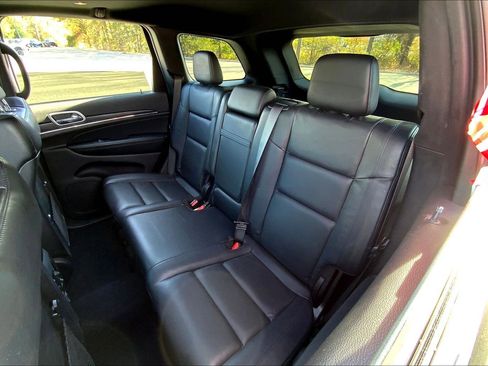 Used 2021 Jeep Grand Cherokee Limited w/ Trailer Tow Group IV image 19