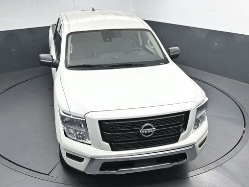 Used 2024 Nissan Titan SV w/ Accessory Utility Package image 31