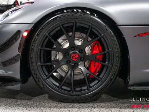 Used 2014 SRT Viper GTS RWD image 9
