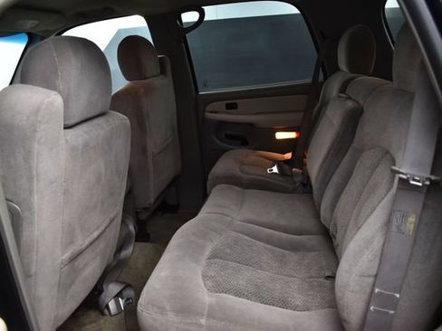 Used 2002 Chevrolet Tahoe LS RWD image 15