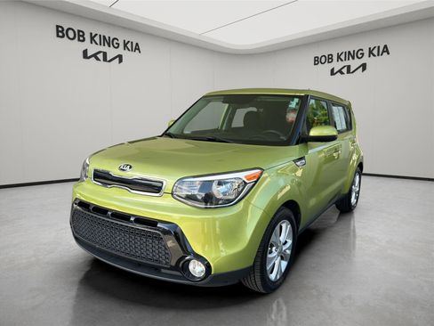 Used 2016 Kia Soul + FWD image 1