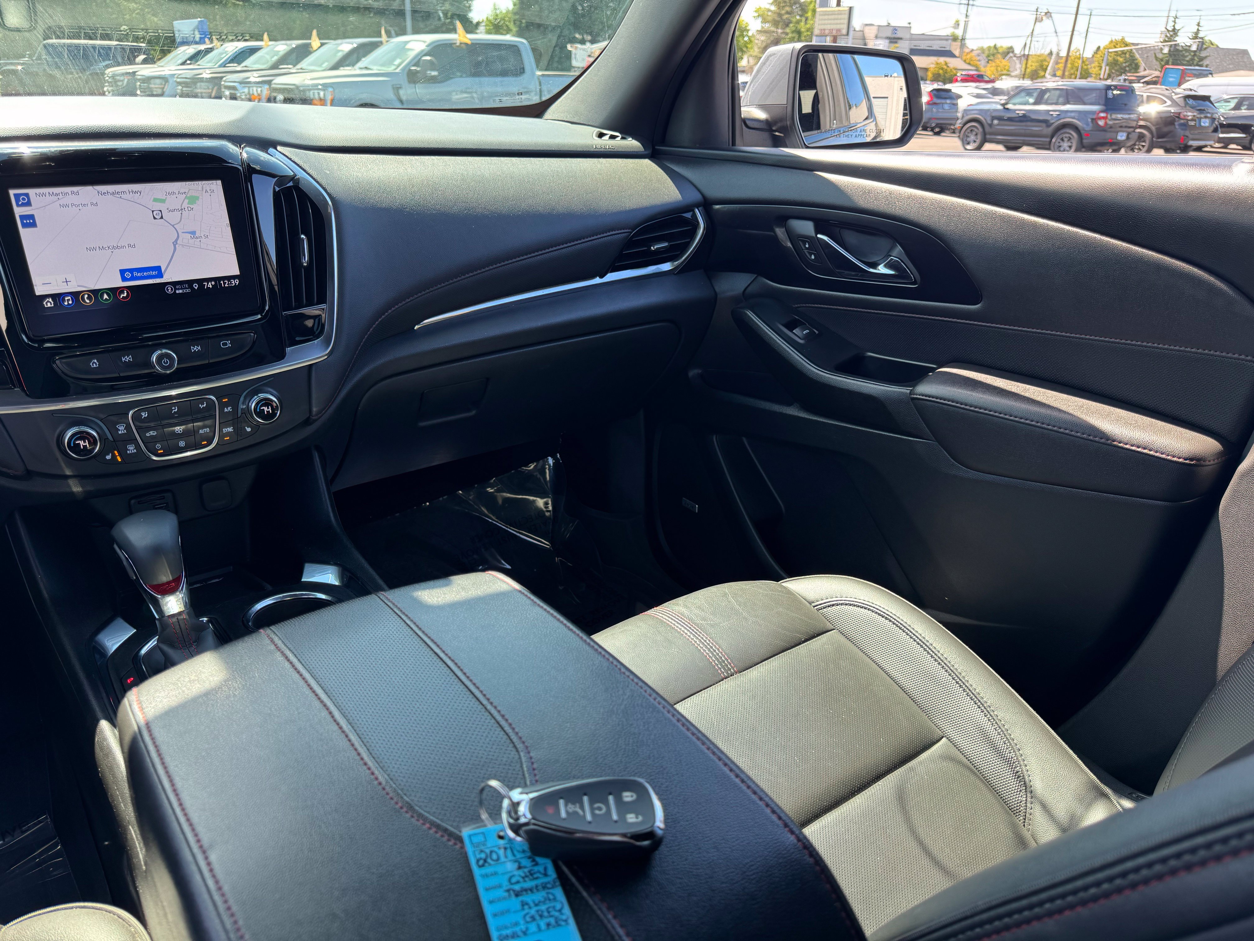 Used 2023 Chevrolet Traverse RS w/ LPO, Cargo Package AWD/4WD image 23