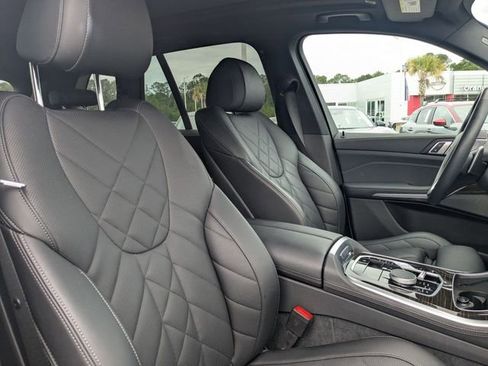 Used 2024 BMW X5 sDrive40i w/ Premium Package RWD image 36