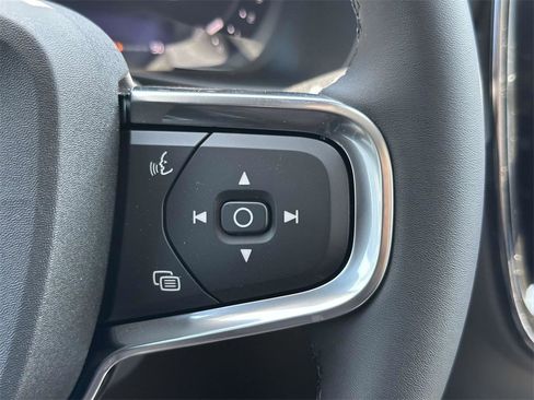 New 2026 Volvo XC40 B4 Plus w/ Climate Package image 9