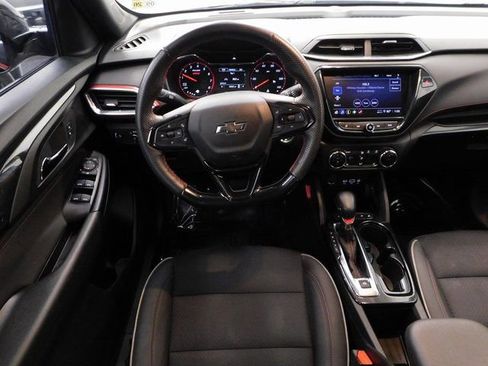 Used 2023 Chevrolet TrailBlazer RS w/ Convenience Package image 35