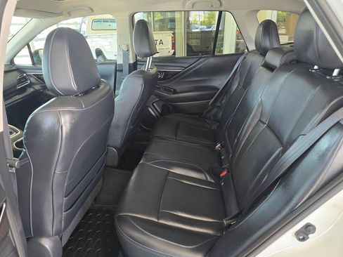 Used 2024 Subaru Outback Touring XT AWD/4WD image 36