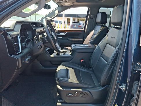 Used 2022 GMC Sierra 1500 Denali w/ Denali Reserve Package AWD/4WD image 14