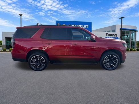 Used 2025 Chevrolet Tahoe RST w/ Comfort Package AWD/4WD image 8