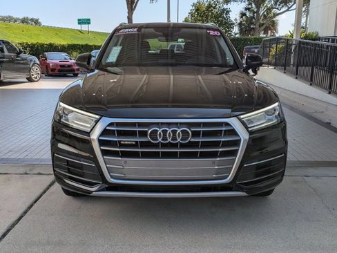 Used 2020 Audi Q5 2.0T Premium w/ Convenience Package AWD/4WD image 2