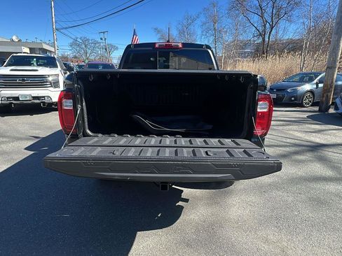 Used 2023 GMC Canyon AT4X image 28