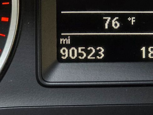 Used 2014 Volkswagen Tiguan R-Line FWD image 37