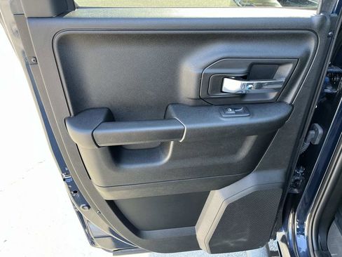 Used 2023 RAM 1500 Classic Warlock w/ Electronics Group image 16