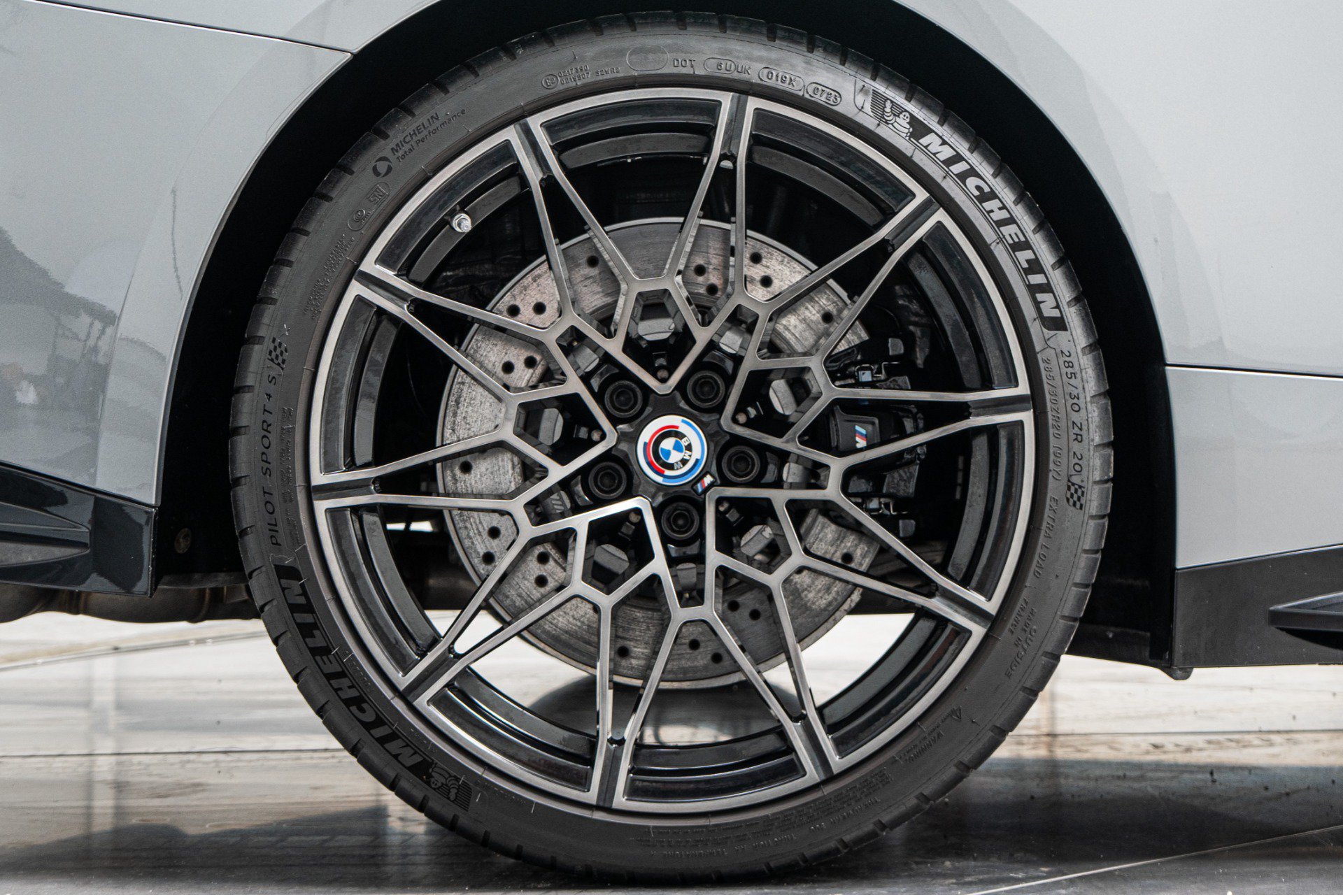 Used 2022 BMW M4 Competition w/ Executive Package RWD image 42