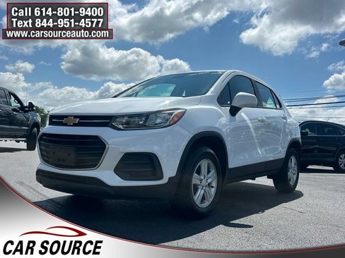 Used 2017 Chevrolet Trax LS AWD/4WD image 1