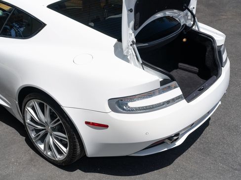 Used 2012 Aston Martin Virage Coupe RWD image 11