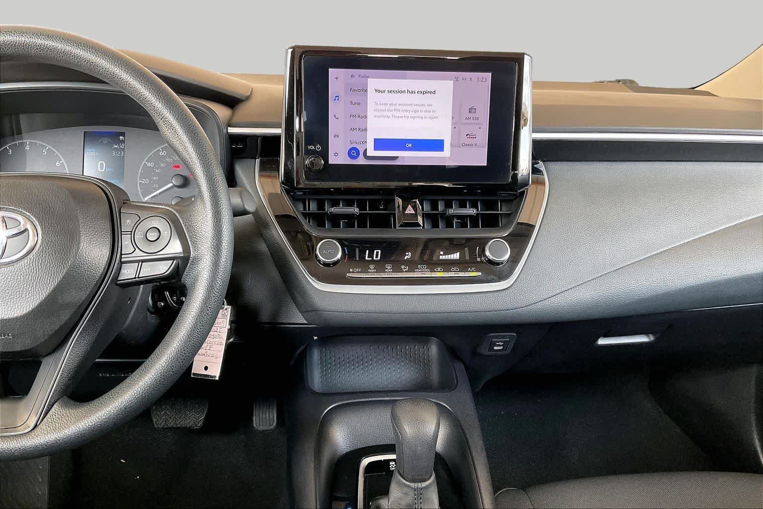 Used 2025 Toyota Corolla LE FWD image 7