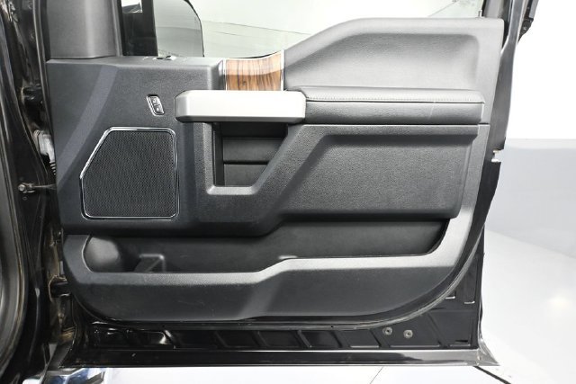 Used 2020 Ford F150 Lariat w/ Equipment Group 502A Luxury AWD/4WD image 40