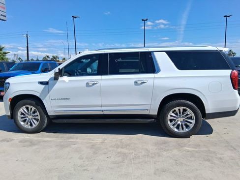 Used 2024 GMC Yukon XL SLT RWD image 4