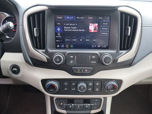 Used 2023 GMC Terrain Denali w/ Denali Premium Package AWD/4WD image 26