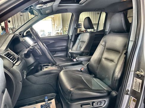 Used 2020 Honda Ridgeline RTL image 12