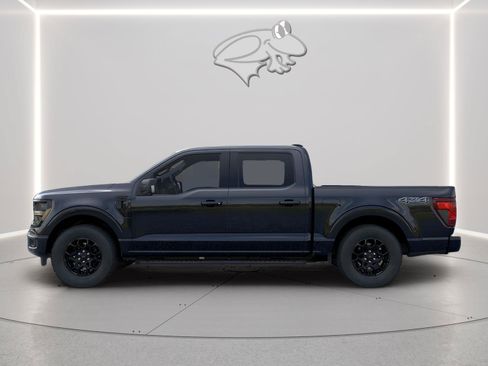 New 2026 Ford F150 XLT w/ Equipment Group 302A MID AWD/4WD image 3