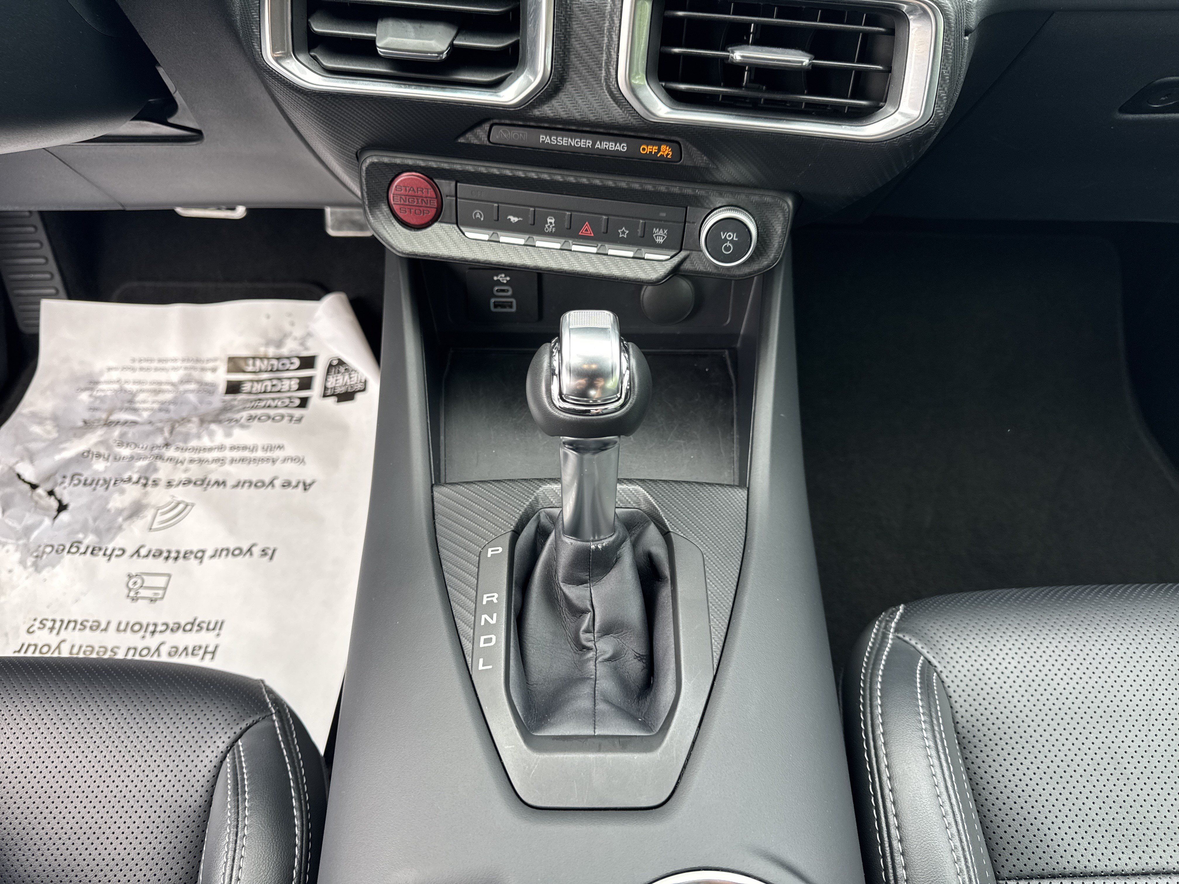 Used 2025 Ford Mustang Premium RWD image 19