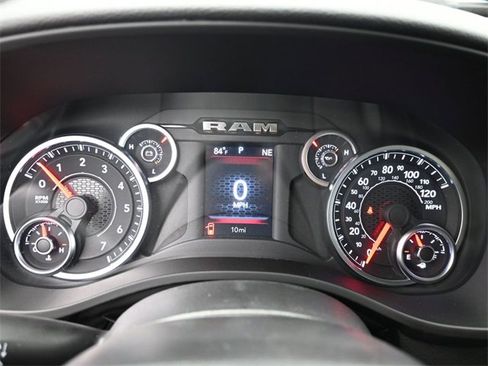 New 2026 RAM 1500 4x4 Crew Cab image 27