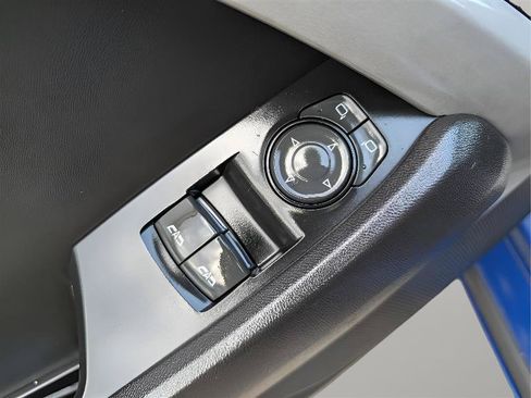 Used 2020 Chevrolet Camaro SS RWD image 25
