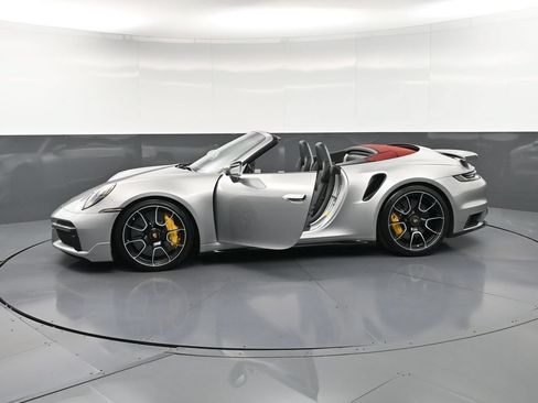 Certified 2021 Porsche 911 Turbo S AWD/4WD image 39